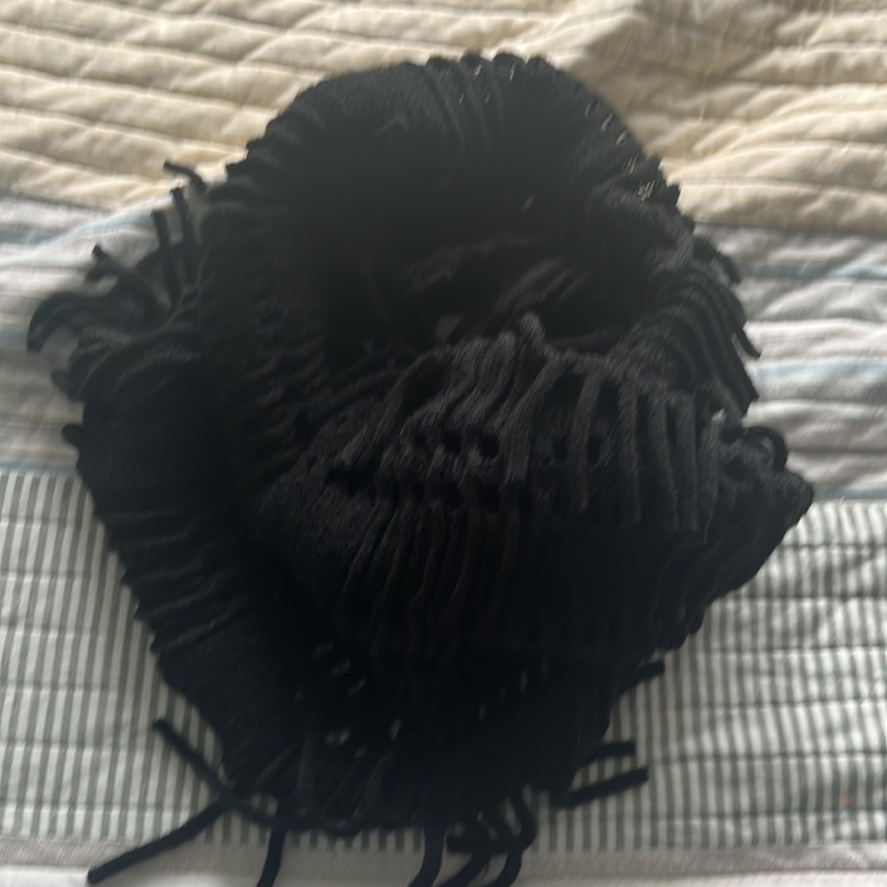 NWT knit infinity scarf